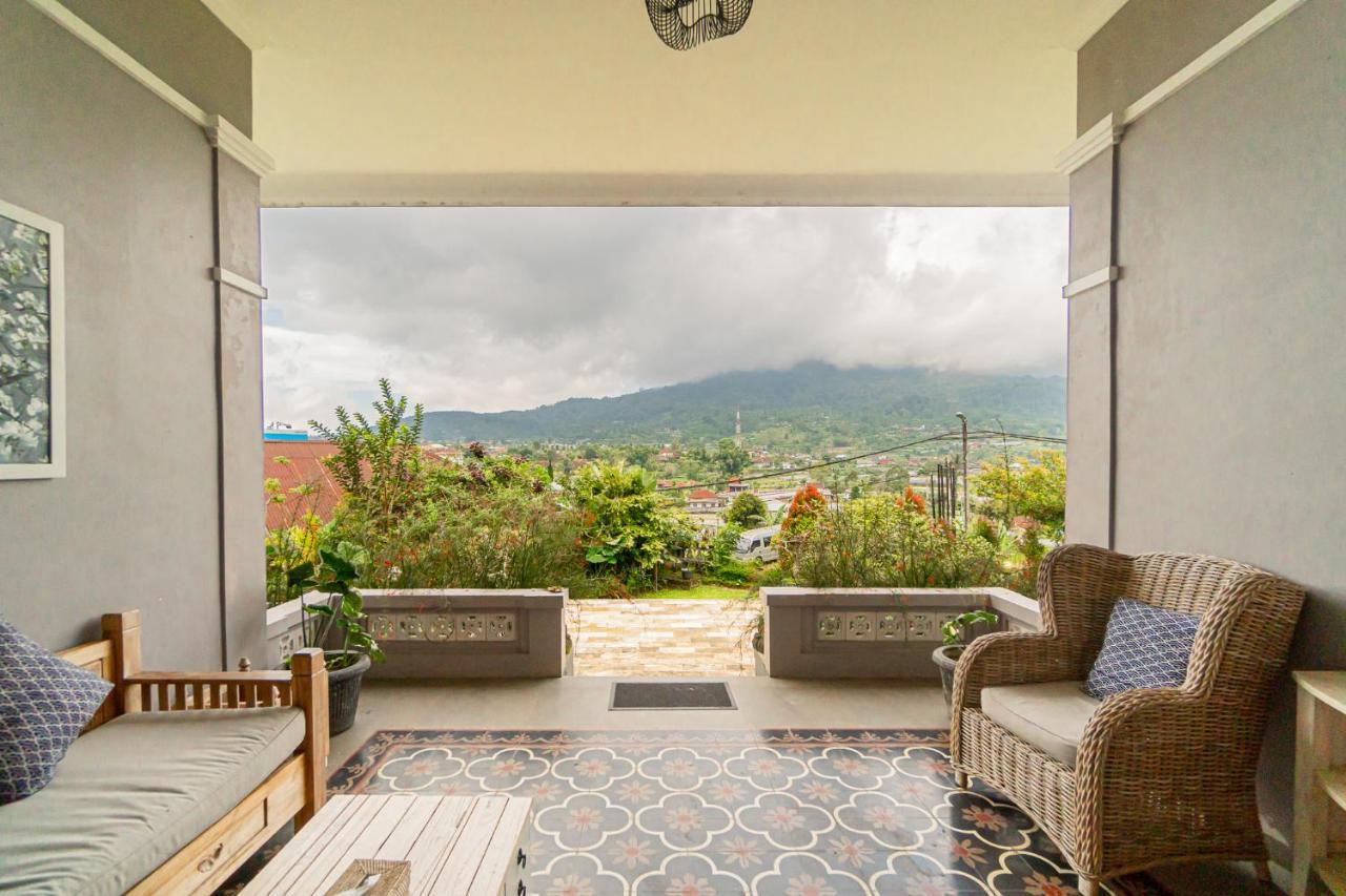 Four Monkeys House Villa Bedugul  Exterior photo